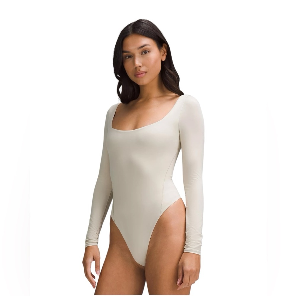 Lululemon Wundermost Ultra-Soft Nulu Square Neck Long Sleeve Bodysuit NWT (Z)